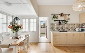 Cherry Tree Cottage! Cbd Magic!